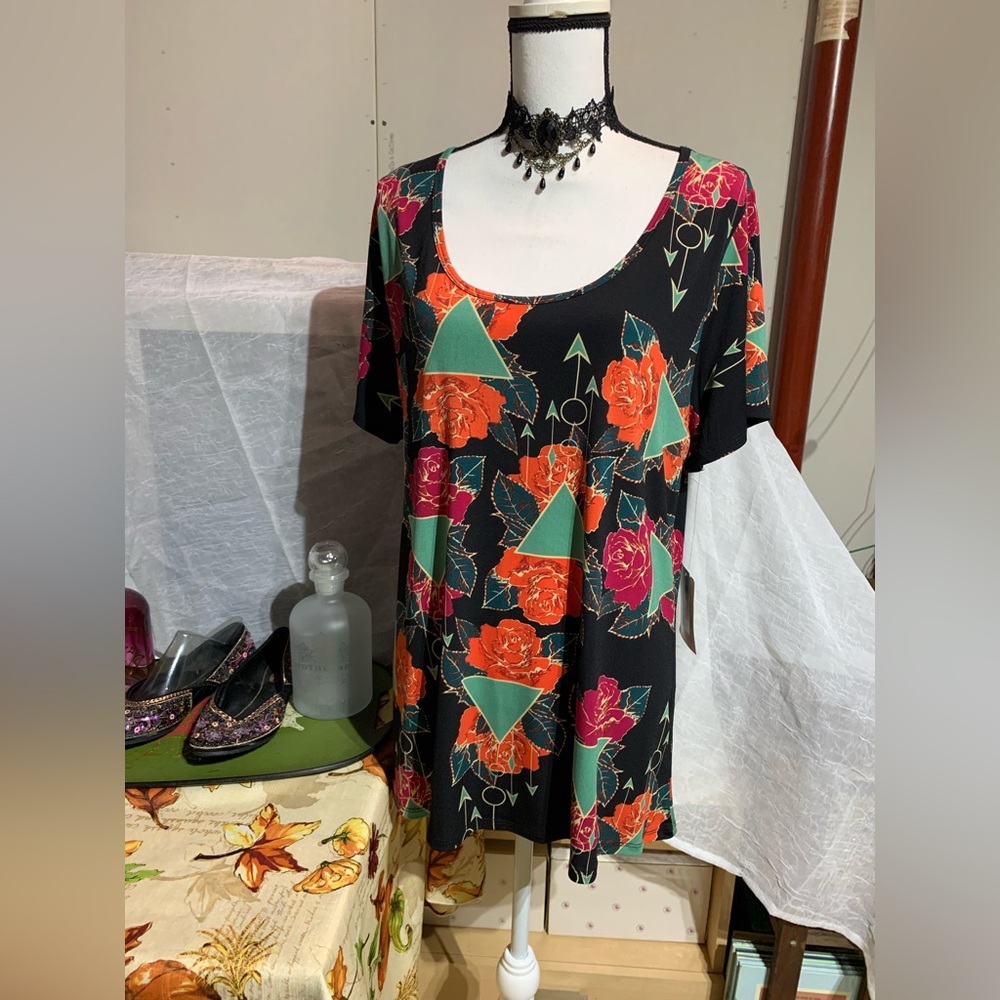 Lularoe Classic T Black Floral Top